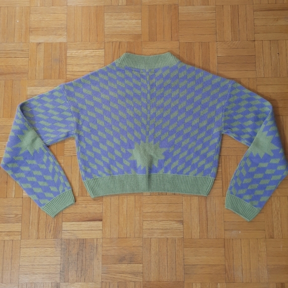 Noisy May Star Green- Blue Pastel Cropped Mock Neck Sweater - Picture 2 of 5